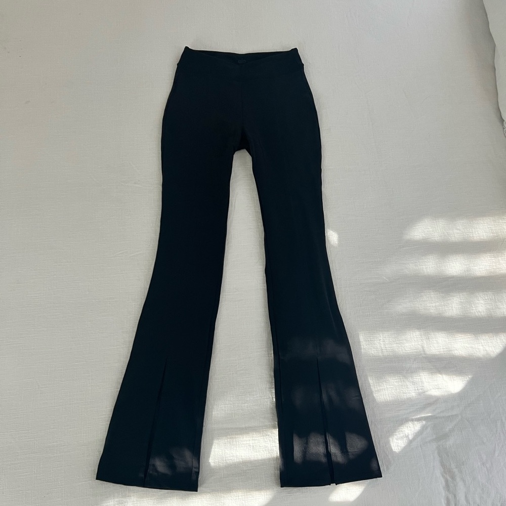 Alo High Waist Flutter Legging